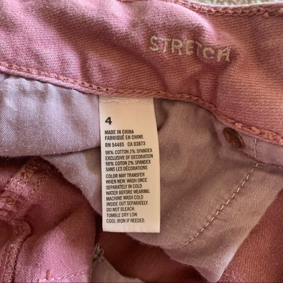 Sold! American Eagle Pink Distressed Denim Jean Shorts - Picture 5 of 6